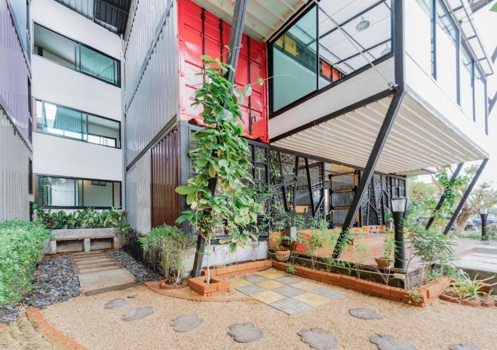 Qbix Hotel Khon Kaen Exterior foto