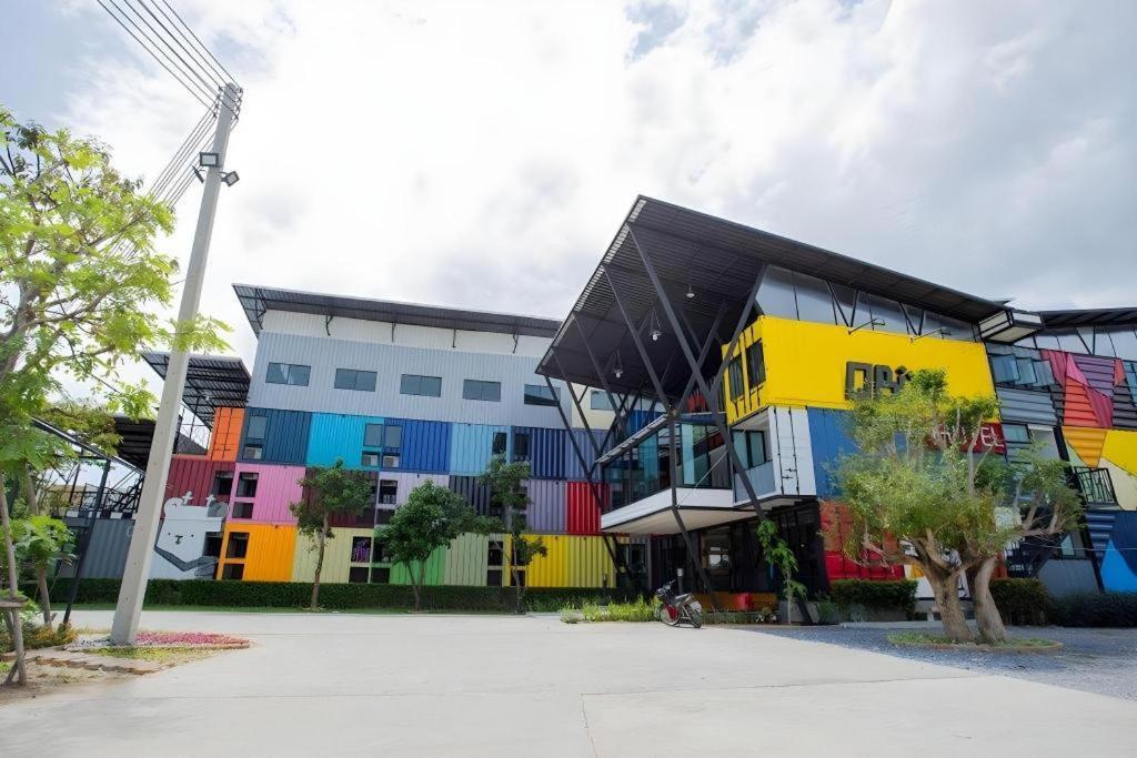 Qbix Hotel Khon Kaen Exterior foto